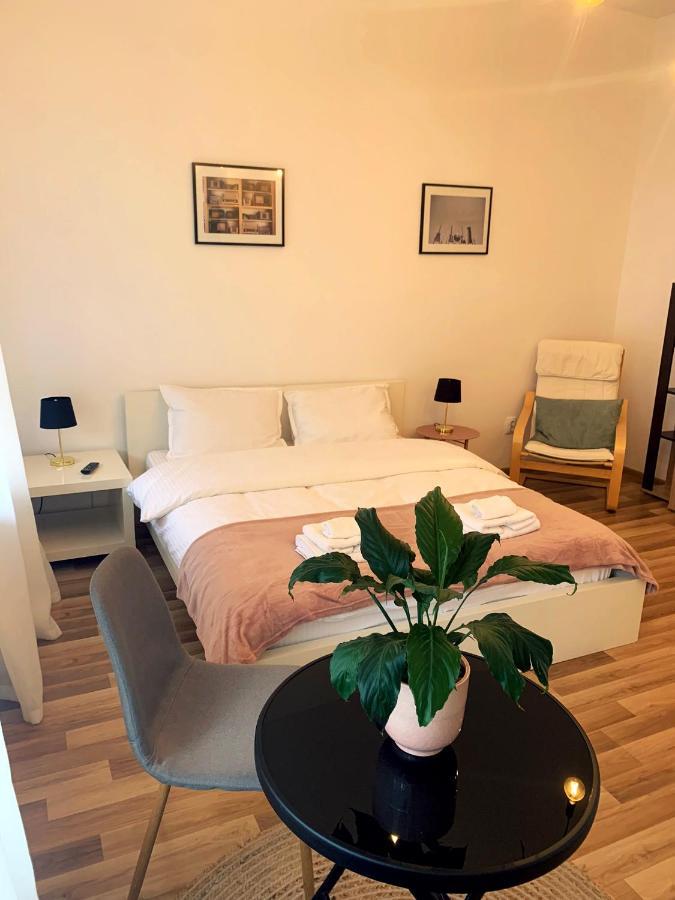 Apartament Plopilor Studios 锡比乌 外观 照片