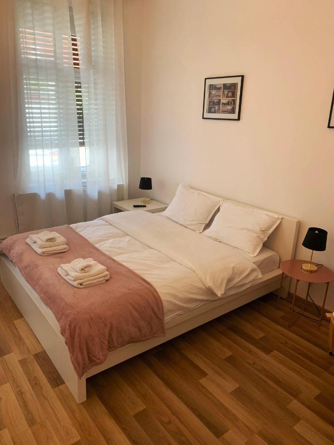Apartament Plopilor Studios 锡比乌 外观 照片